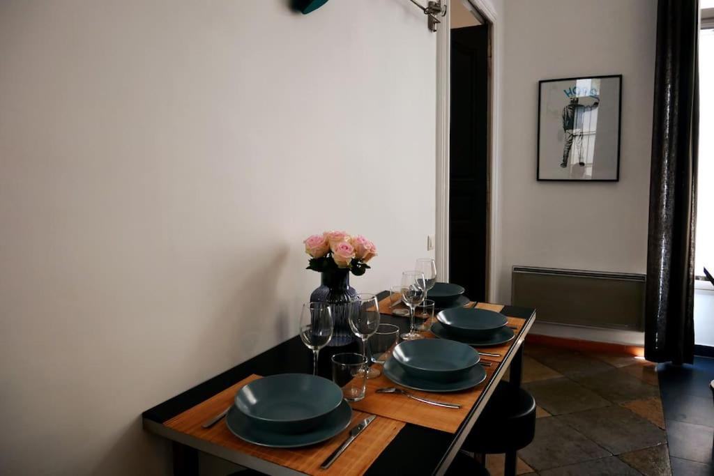 Appartement P2 De Charme - Centre-Ville Ним Экстерьер фото